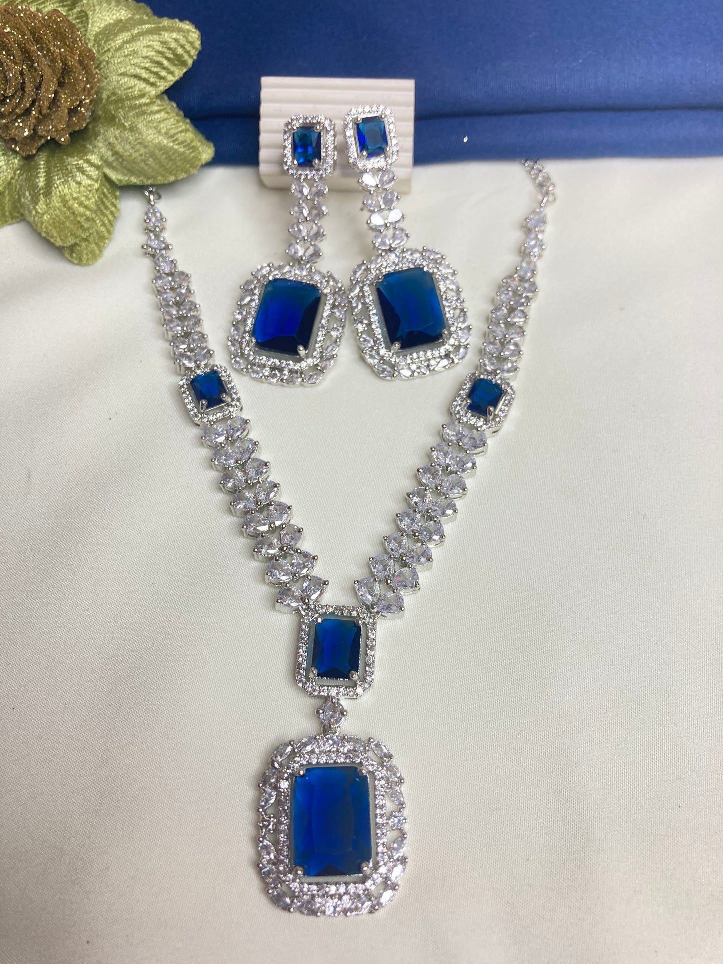 Blue Greta Zirconia Jewellery Set