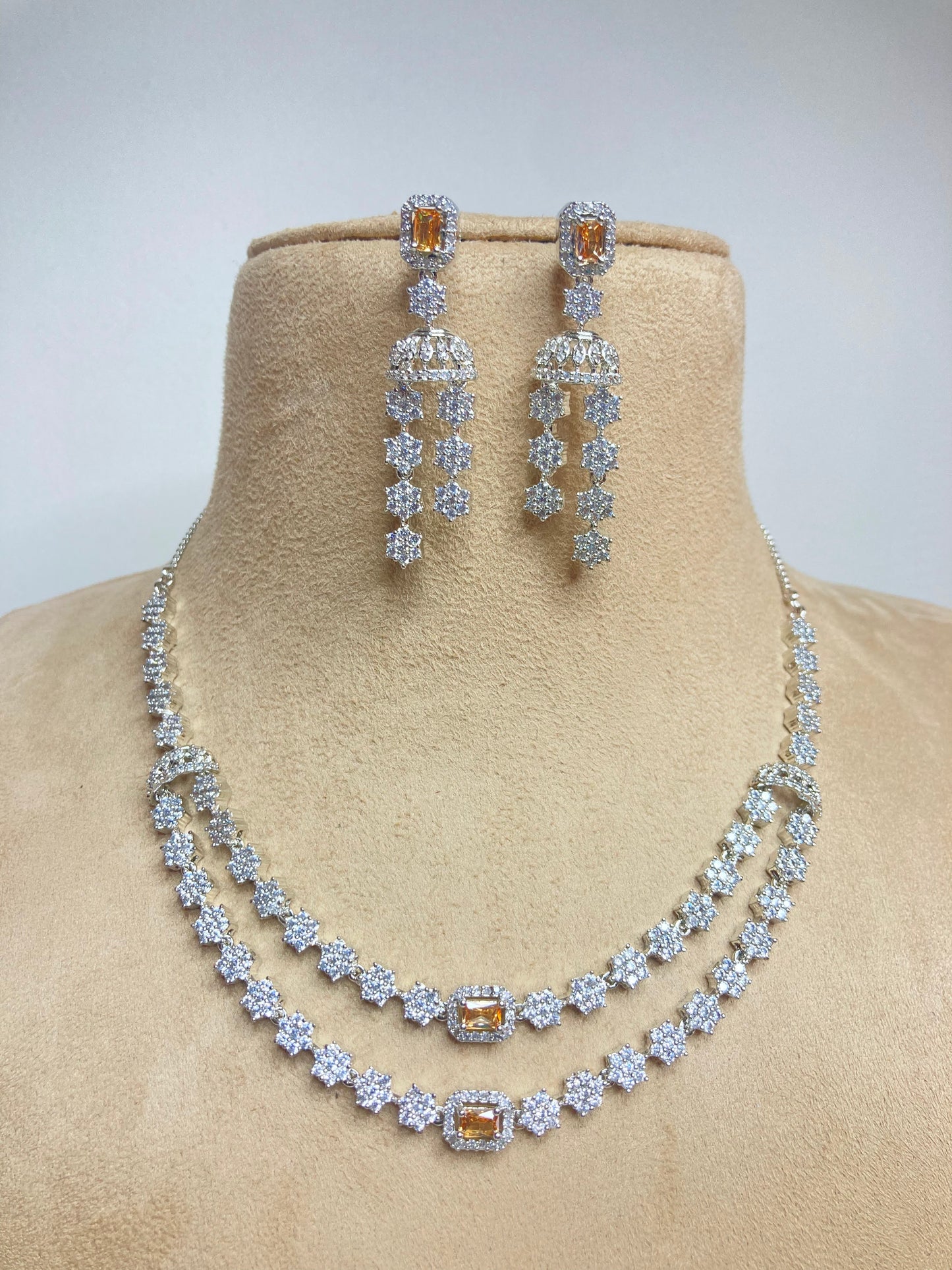 Cream Kate Zirconia Jewellery Set