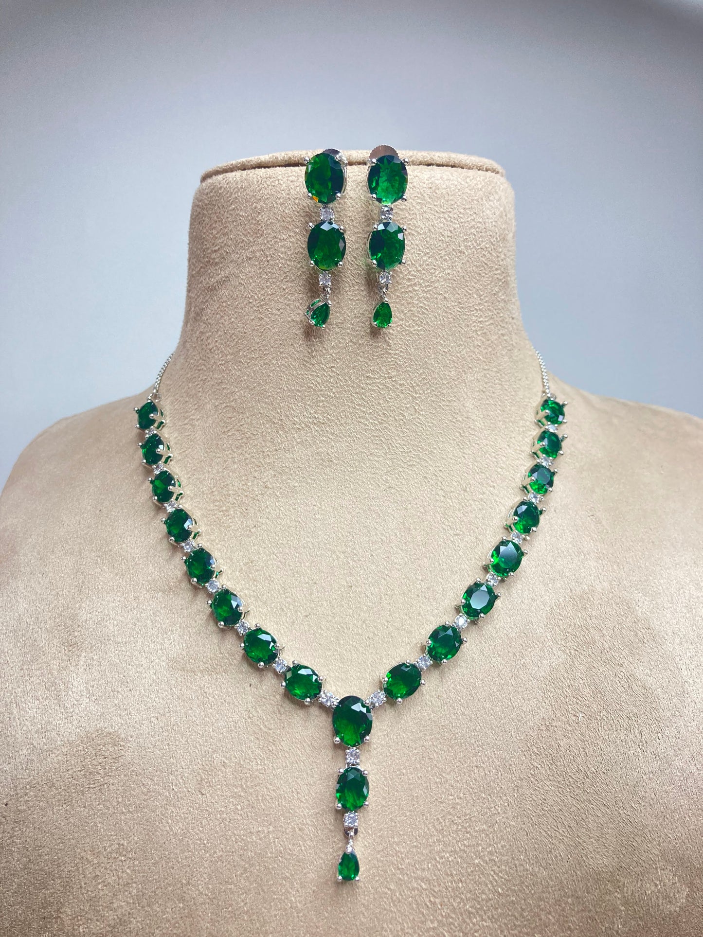 Green Scarlett Zirconia Jewellery Set