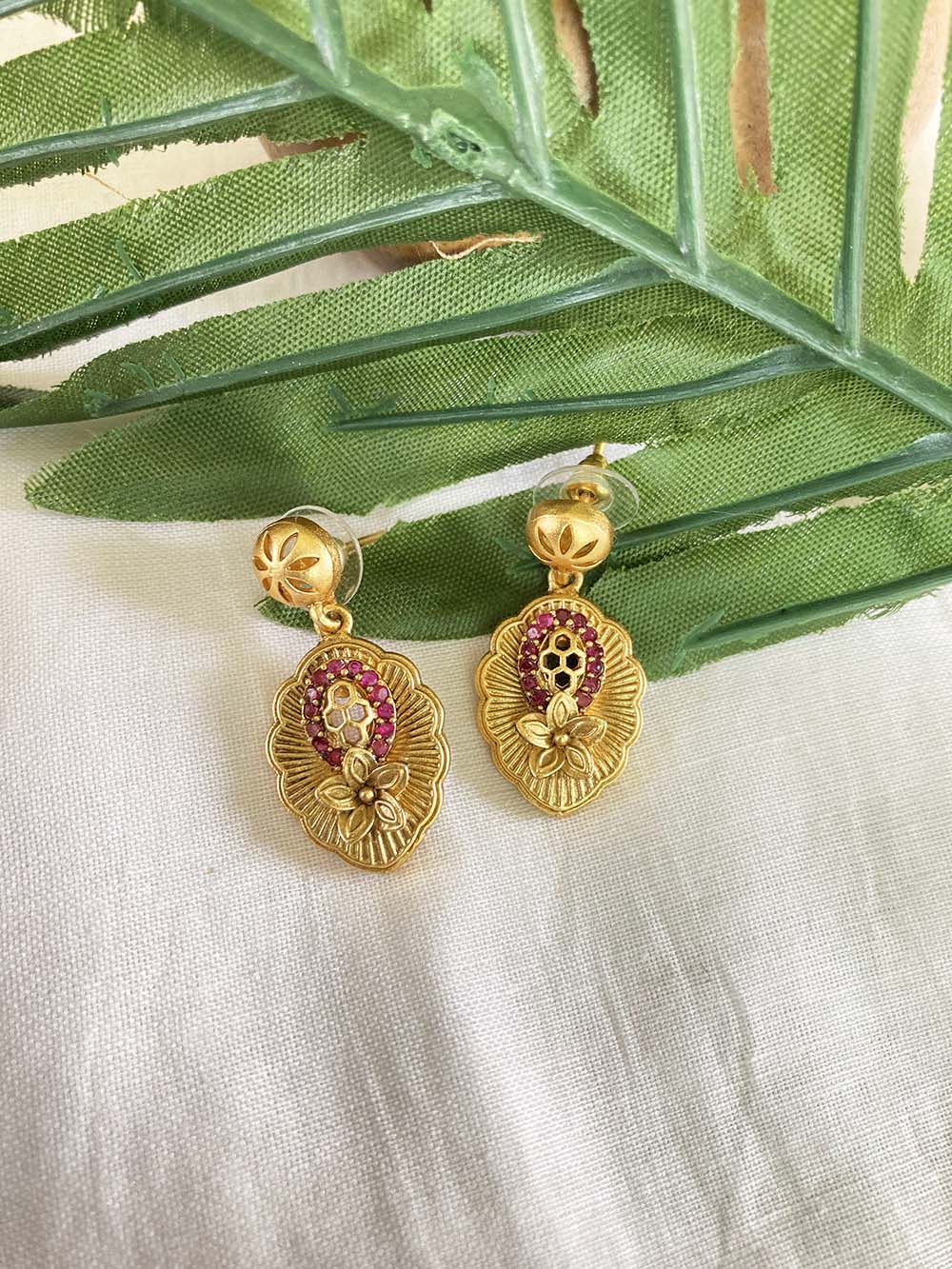 Ruby Karishma Pendent Set