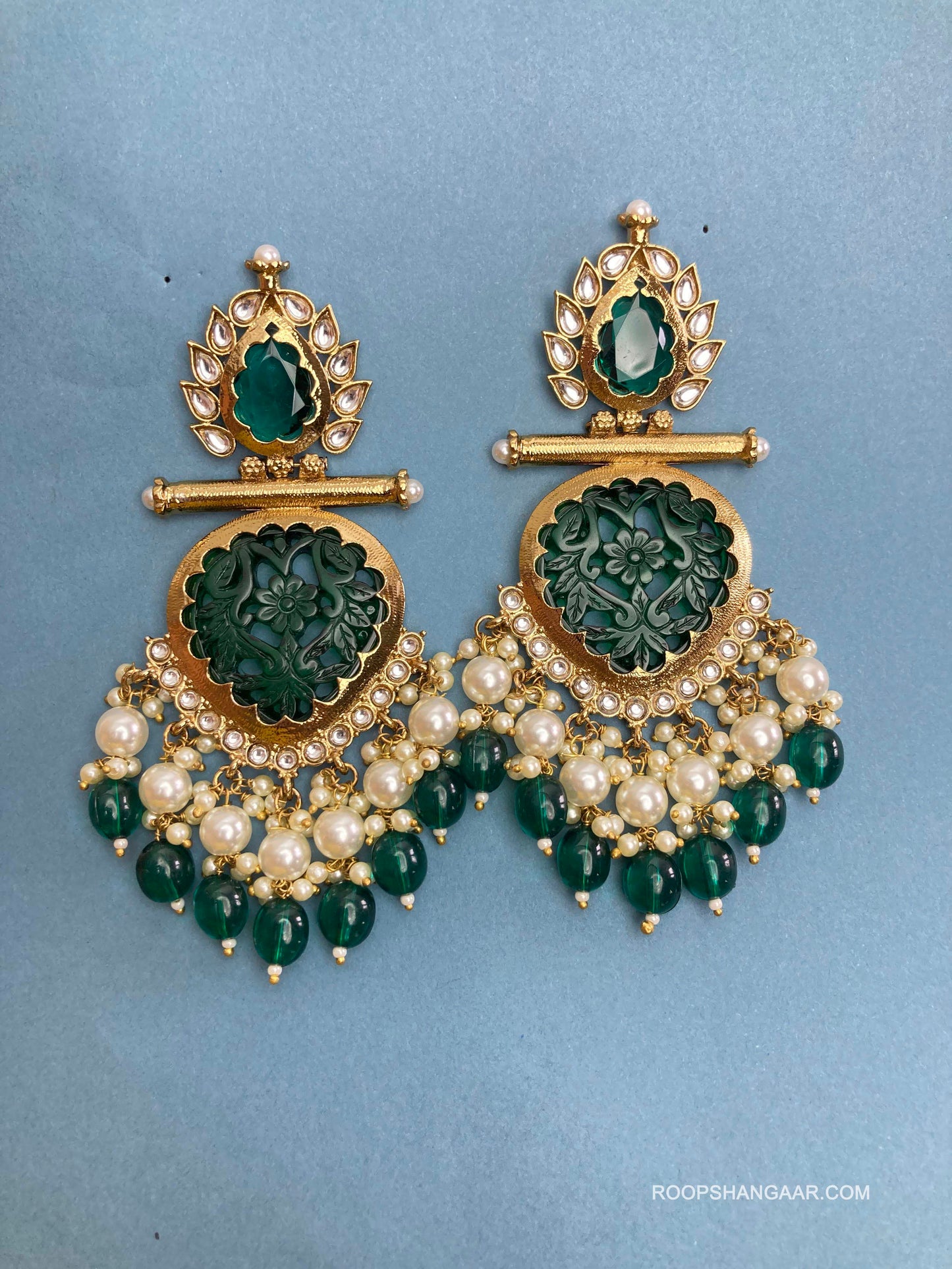 Emerald Aarna Chaandbalis