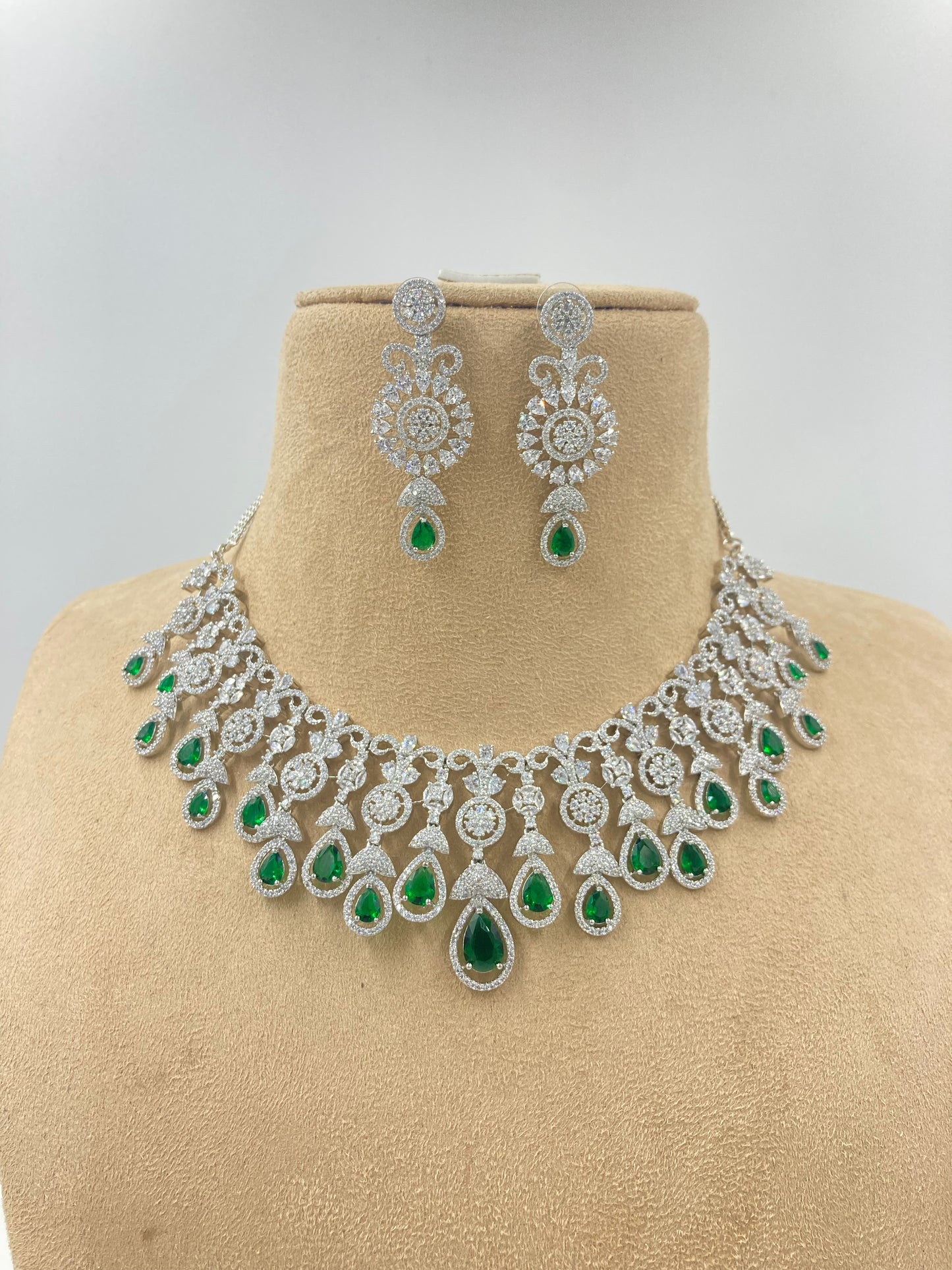 Emerald Green Diana Zirconia Jewellery Set