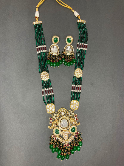 Emerald Brishti Jewellery Set