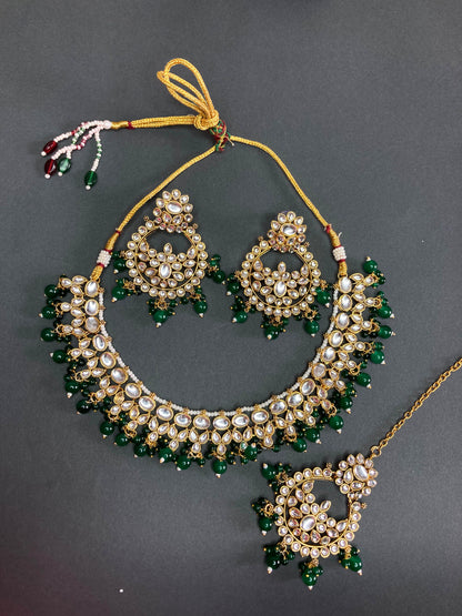 Emerald Isha Jewellery Set