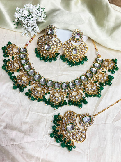 Emerald Nandini Jewellery Set