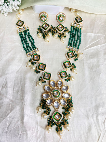 Emerald Suhani Jewellery Set