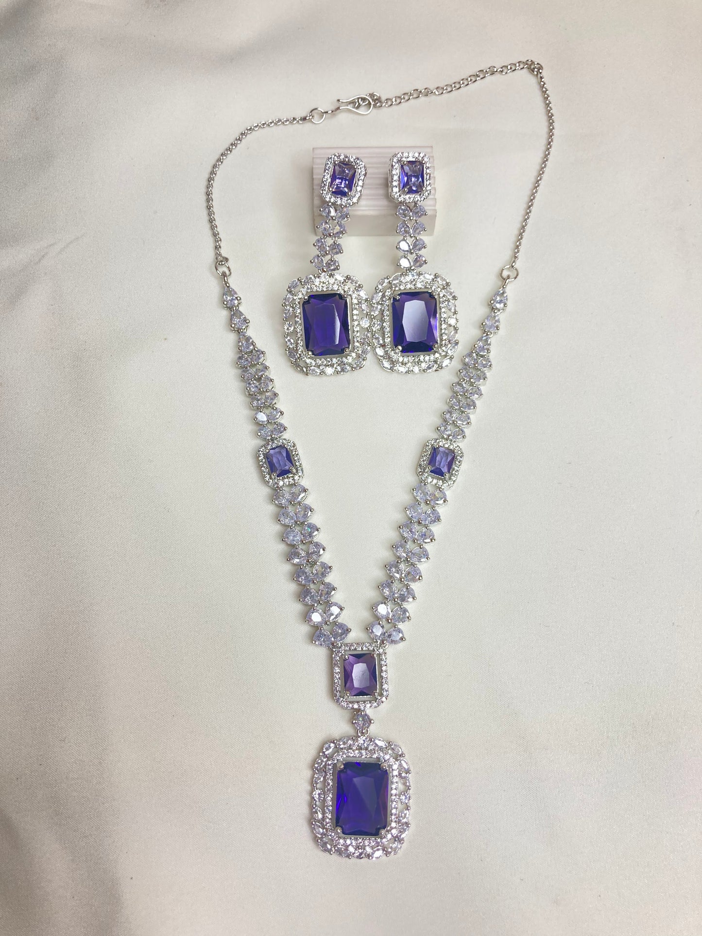 Purple Greta Zirconia Jewellery Set