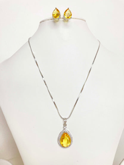 Lemon Deepika Pendent Set