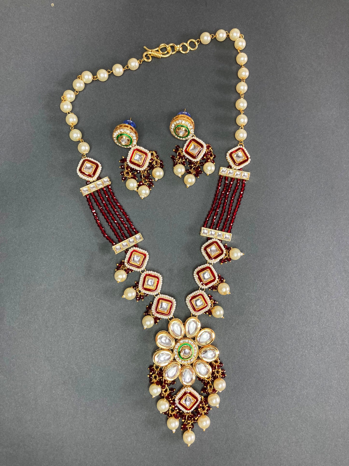 Red Suhani Jewellery Set