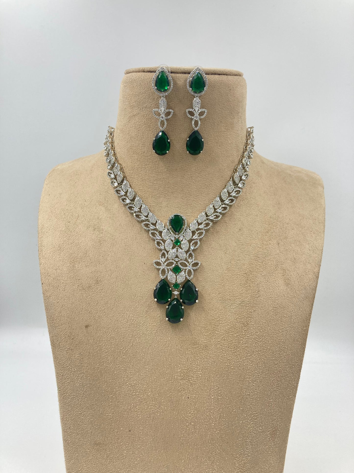 ZaraEmeraldZirconiaJewellerySet