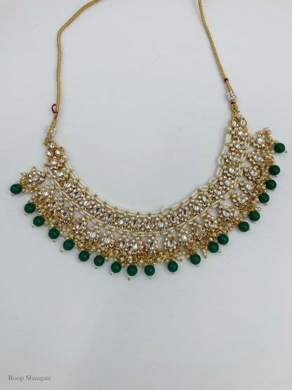 Emerald Avanti Jewellery Set