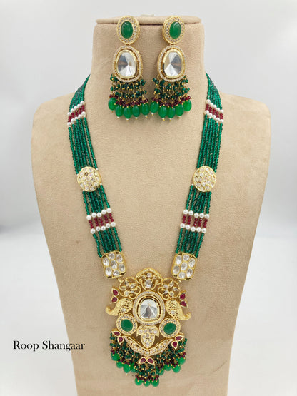 Emerald Brishti Jewellery Set