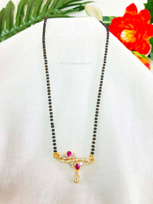 Gold Aarvi Delicate Mangalsutra