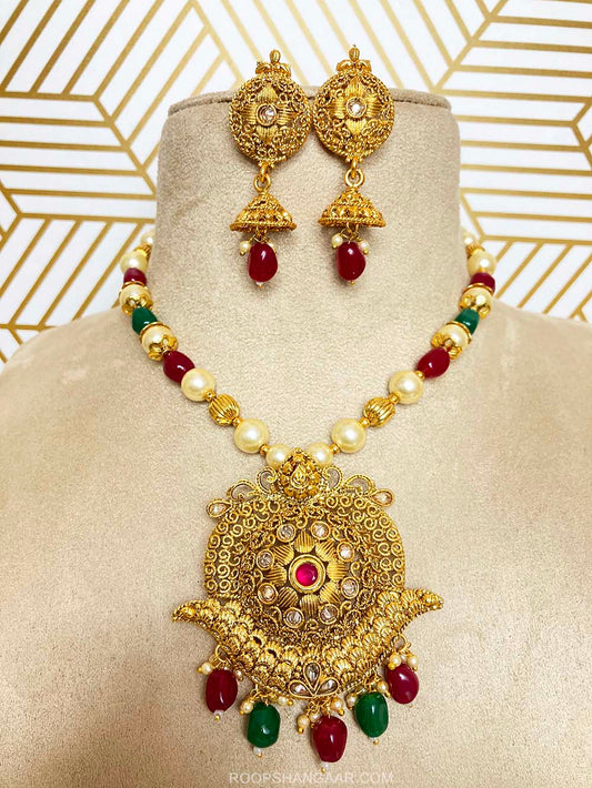 Green Red Nayna Moti Necklace Set