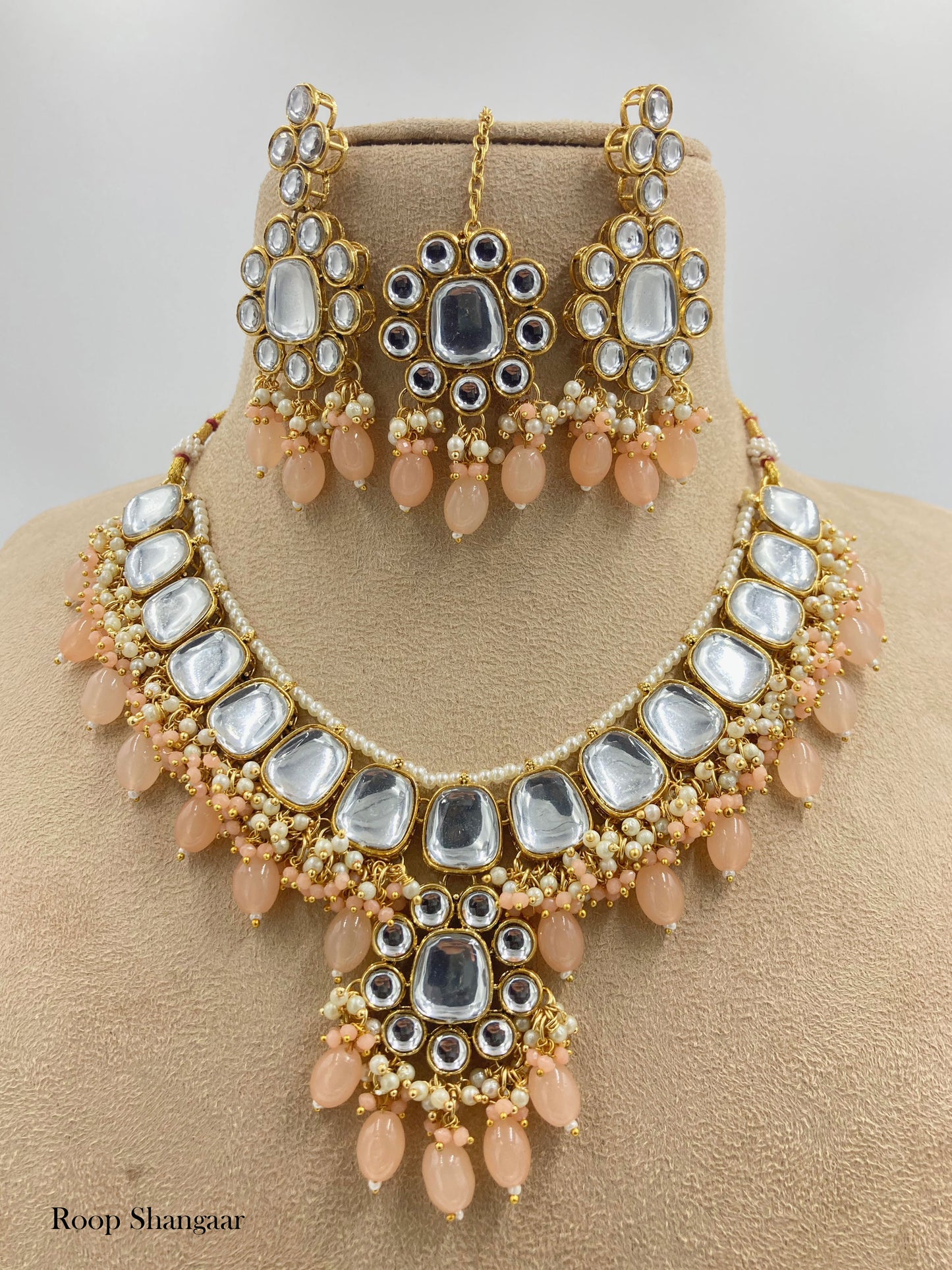 Peach Shalini Jewellery Set