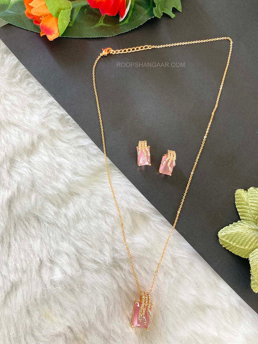 Pink Shruti Pendent Set