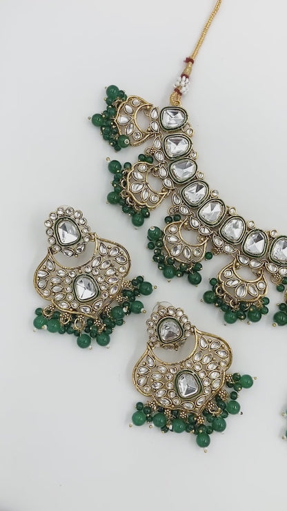 Emerald Nandini Jewellery Set