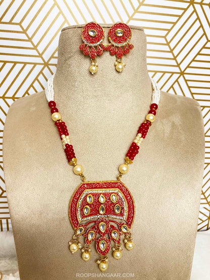 Red Kruti Pearl Necklace Set