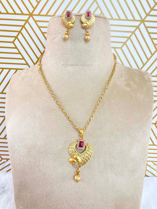 Ruby Krupa Pendent Set