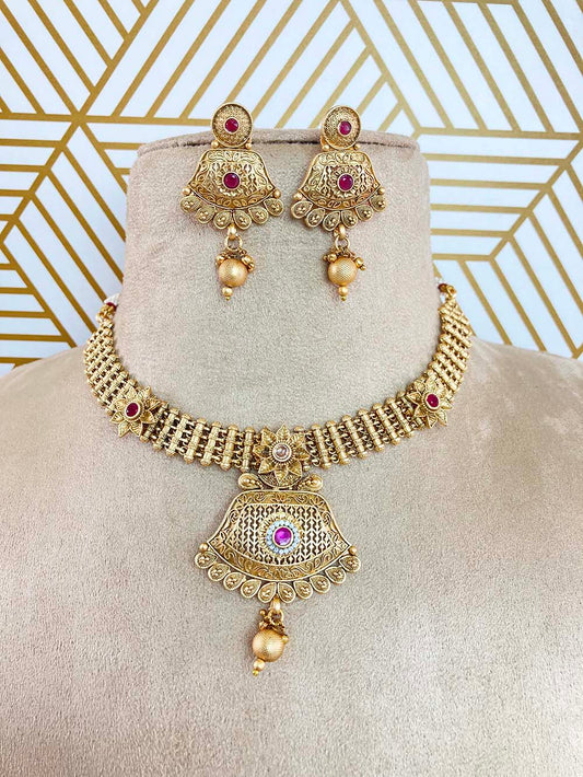 Ruby Pushpa Jewellery Set